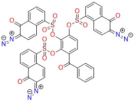 三(6-重氮-5-氧代-5,6-二氢-1-萘磺酸)-4-苯甲酰基-1,2,3-苯三(酚)酯